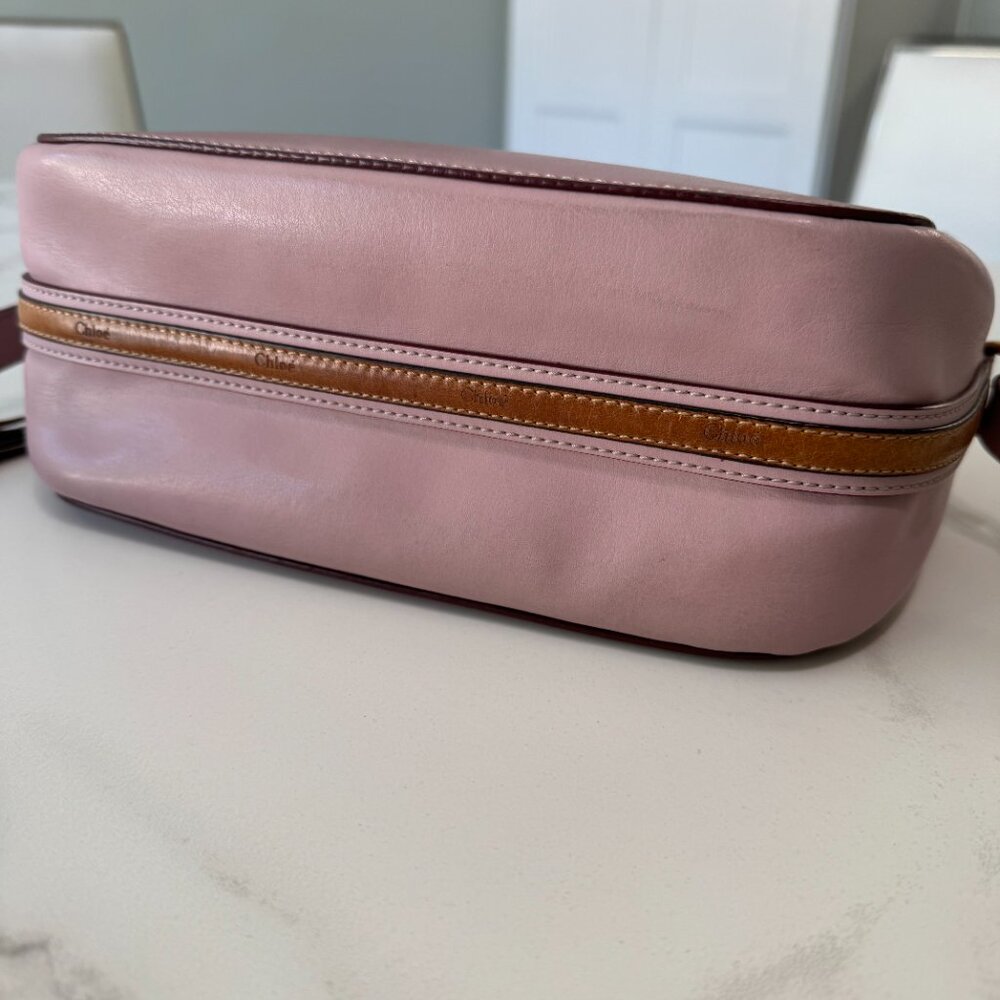 Chloé Indy Curated Trio: Woodrose Camera Bag, Wallet & Card Holder - Picture 4 of 16